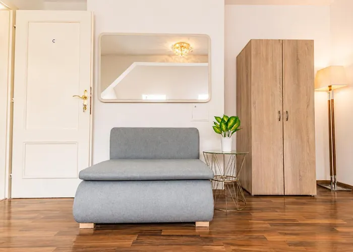 アパート Stylish 3br With Balcony In The Center ウィーン