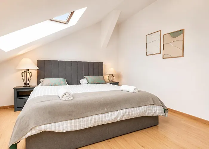 Stylish 3br With Balcony In The Center アパート ウィーン