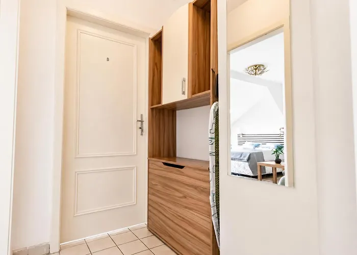 Stylish 3br With Balcony In The Center * ウィーン