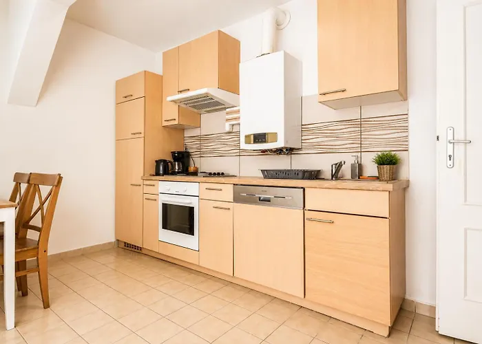 アパート Stylish 3br With Balcony In The Center ウィーン